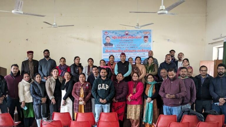 डोईवाला में क्षेत्र पंचायत सदस्यों और कार्मिकों के तीन दिवसीय प्रशिक्षण कार्यक्रम का हुआ समापन