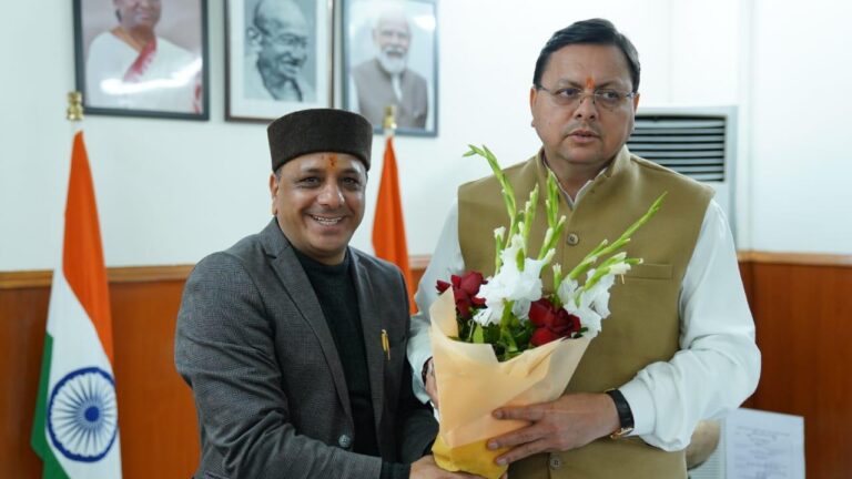 सीएम धामी से भाजपा प्रदेश मीडिया प्रभारी मनवीर सिंह चौहान ने की शिष्टाचार भेंट, क्षेत्रीय समस्याओं से कराया अवगत 