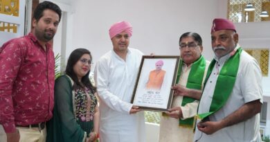 भारतीय किसान यूनियन एकता शक्ति उत्तराखंड के अध्यक्ष ने श्री दरबार साहिब में टेका मत्था, मई में विराट किसान महोत्सव में श्रीमहंत देवेन्द्र दास जी महाराज को करेंगे सम्मानित 