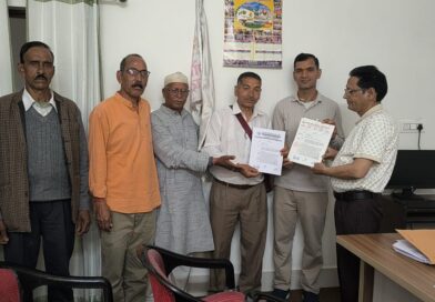 गौ माता को राष्ट्र माता घोषित करने की मांग को लेकर तहसीलदार को सौंपा ज्ञापन 