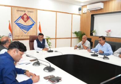 ग्लेशियर झीलों की प्रभावी निगरानी जरूरी-मुख्य सचिव