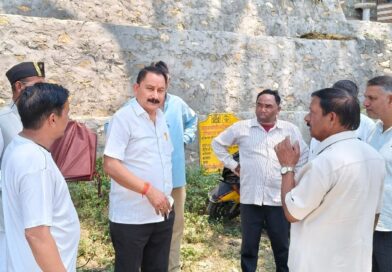 गंगोत्री विधानसभा में पूर्व विधायक विजयपाल सजवाण का जनसंपर्क तेज; ग्रामीणों से मिलकर जाना कुशलक्षेम