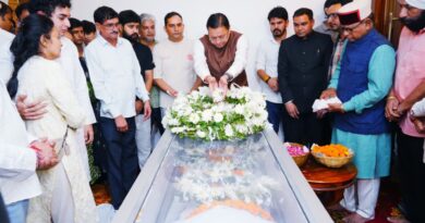 मुख्यमंत्री पुष्कर सिंह धामी ने दिवंगत निशानेबाज जसपाल राणा के आवास पहुंचकर व्यक्त की शोक संवेदना