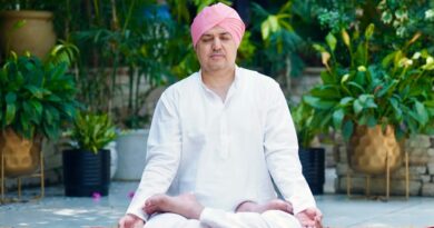 श्रीमहंत देवेन्द्र दास जी महाराज ने अन्तर्राष्ट्रीय योग दिवस पर देशवासियों को दी बधाई