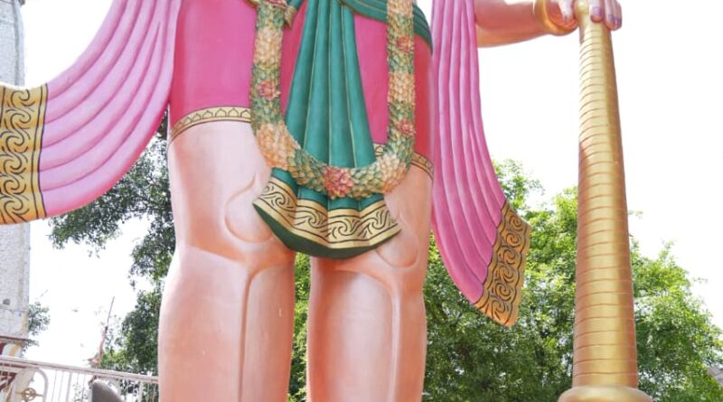 मुख्यमंत्री पुष्कर सिंह धामी ने भगवान भोलेनाथ एवं महाबली हनुमान जी की प्रतिमाओं का किया अनावरण