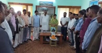 नैनबाग में स्व. जसपाल राणा की स्मृति में श्रद्धांजलि सभा आयोजित, सांसद माला राज्यलक्ष्मी शाह ने दी भावभीनी श्रद्धांजलि