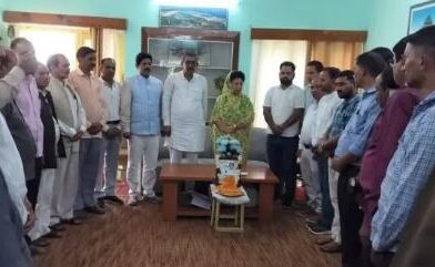 नैनबाग में स्व. जसपाल राणा की स्मृति में श्रद्धांजलि सभा आयोजित, सांसद माला राज्यलक्ष्मी शाह ने दी भावभीनी श्रद्धांजलि
