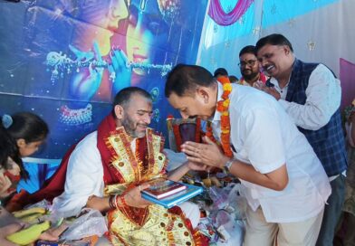 गुरु पूर्णिमा पर पूर्व विधायक विजयपाल सजवाण ने विभिन्न धर्मगुरुओं का लिया आशीर्वाद, सनातन परंपरा के संरक्षण का दिया संदेश