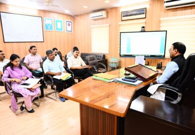 जिलाधिकारी ने की खाद्य संरक्षा विभाग एवं संभागीय परिवहन विभाग की समीक्षा
