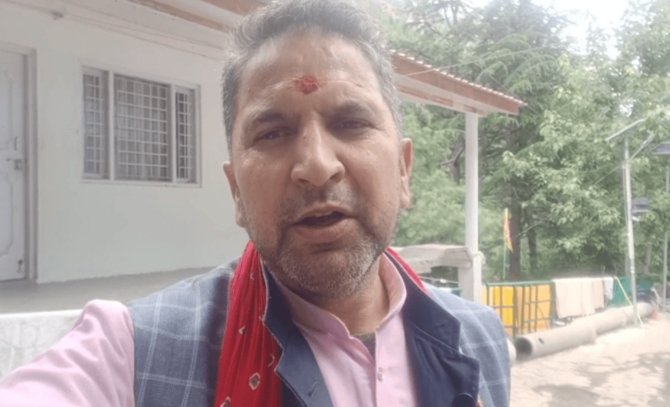 कांवड़ यात्रा अपने चरम पर: 11 अगस्त को जलाभिषेक, गंगा पुरोहित राजेश सेमवाल ने श्रद्धालुओं को दीं शुभकामनाएं.
