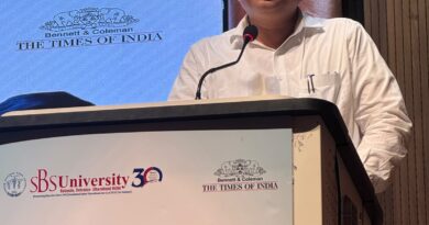 सफलता का आधार केवल अंक नहीं, चरित्र और संस्कार भी जरूरी : डीजी सूचना बंशीधर तिवारी 