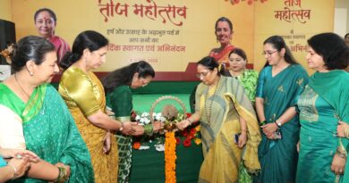  धूमधाम से मनाया गया तीज महोत्सव, नेहा जोशी ने दिया नारी शक्ति और सशक्तिकरण का संदेश