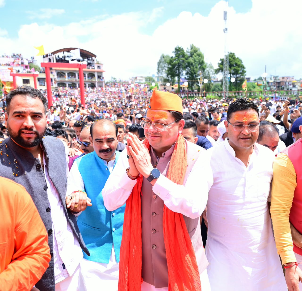 मुख्यमंत्री पुष्कर सिंह धामी ने माँ वाराही के दर्शन कर प्रदेशवासियों की सुख-समृद्धि की कामना की*