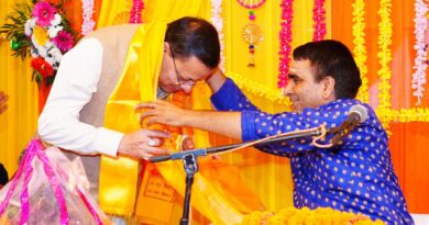 मुख्यमंत्री धामी ने डिफेंस कॉलोनी में आयोजित शिवमहापुराण कथा में किया प्रतिभाग