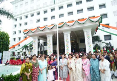 एसजीआरआर विश्वविद्यालय तिरंगे के रंग में रंगा
