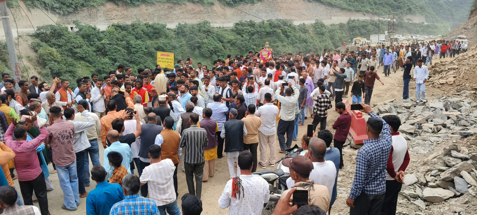 हर्षोल्लास के साथ मनाया गया राजा रघुराज का जागड़ा मेला 