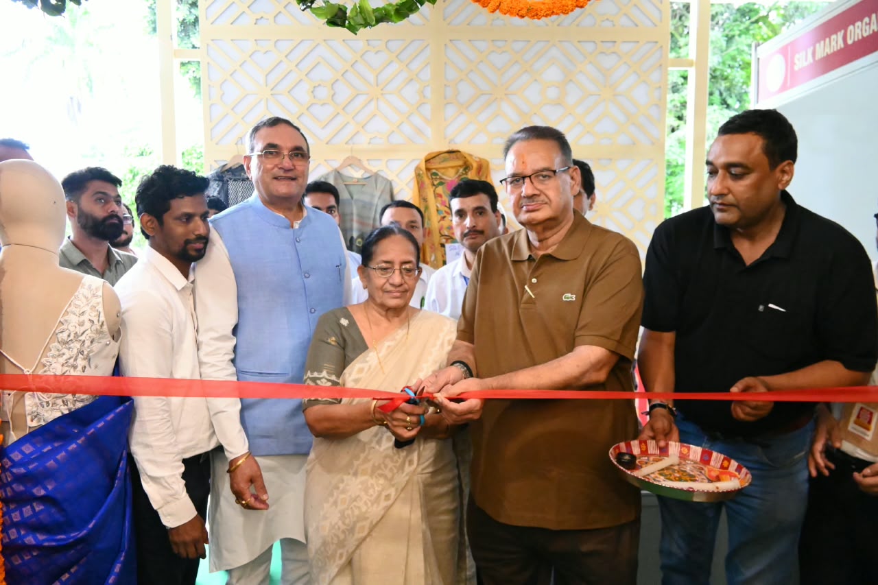  कृषि मंत्री गणेश जोशी ने किया देहरादून में सिल्क एक्सपो-2026 का शुभारंभ  