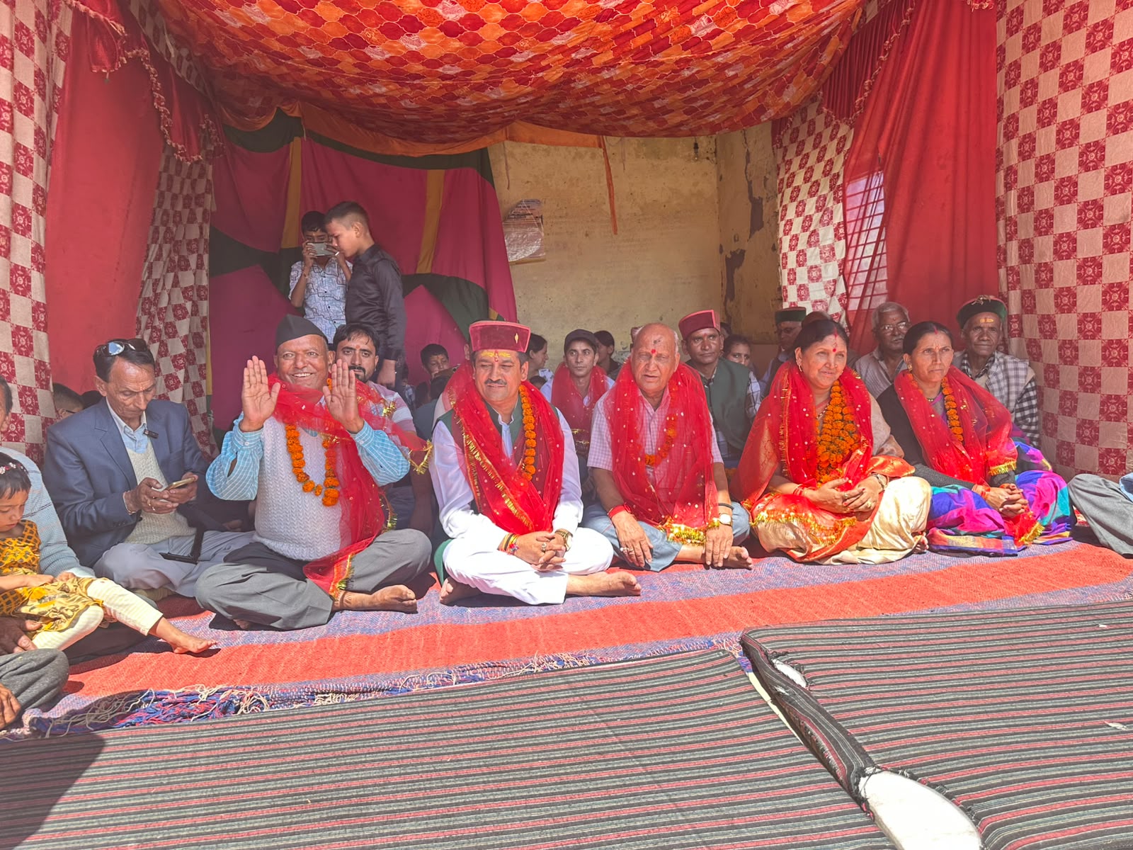 द्वारि में ध्यानी मिलन समारोह’ का आयोजन, पूर्व ब्लॉक प्रमुख विनीता रावत का भव्य स्वागत​ 