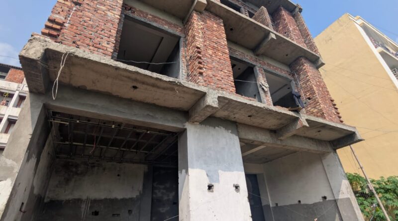 अवैध प्लॉटिंग और निर्माण पर एमडीडीए की बड़ी कार्रवाई, तीन स्थानों पर सीलिंग, दो जगह ध्वस्तीकरण