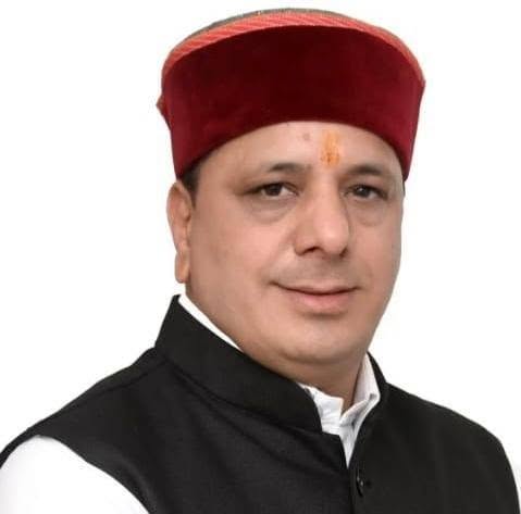 कैशलेस इलाज और मेडिकल कॉलेजों के विस्तार से मजबूत होंगी स्वास्थ्य सेवाएं- मनवीर सिंह चौहान