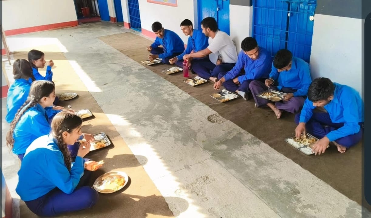 राजकीय इंटर कॉलेज सड़ब में हुआ गढ़ भोज कार्यक्रम