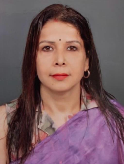 आयुर्वेदिक उपचार से एलोपेशिया एरियाटा के प्रबंधन की ओर बढ़ीं सुनीता